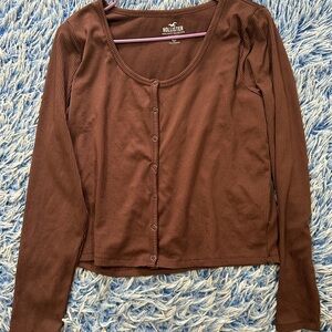 Hollister Women's Brown Ribbed Button-Up Top